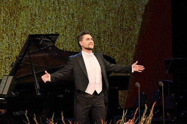 Цикл встреч «Диалоги с любимыми артистами»