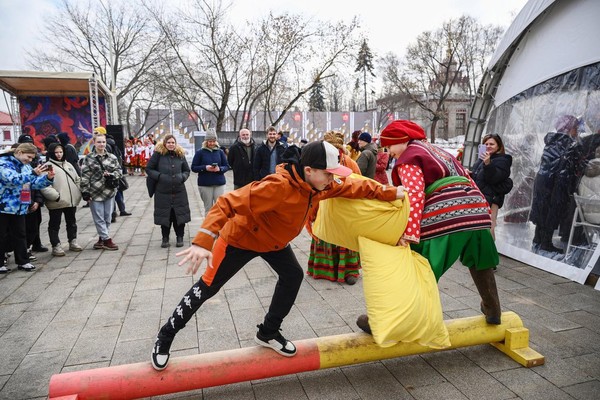 Развлекательно-игровая программа «Русская Масленица»