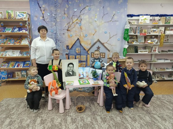 Литературный досуг «В стране весёлого детства»