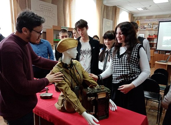 Интерактивная военно-историческая стратегия «Операция И. В. И. С.»