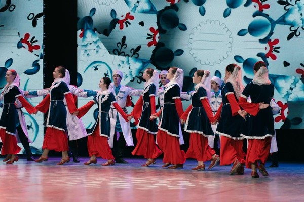 Концертная программа «И не померкнет никогда казачья боевая слава»