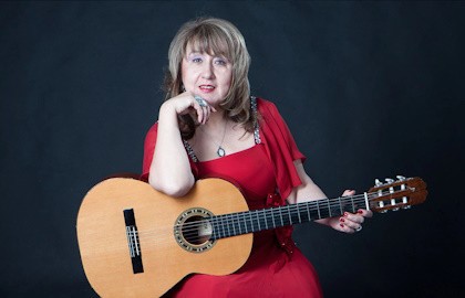 Флора Вафина. Любовь, как птица, окрыляет…