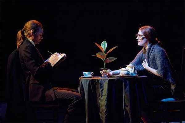 Спектакль «Шинель»