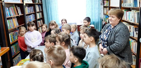 Игра-путешествие «В стране весёлого детства»