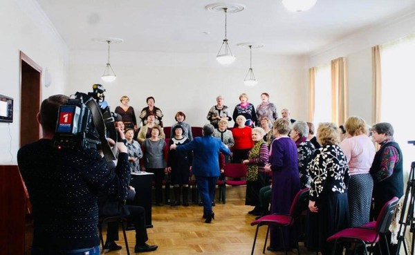 Занятие «Хоровой вокал» для пенсионеров