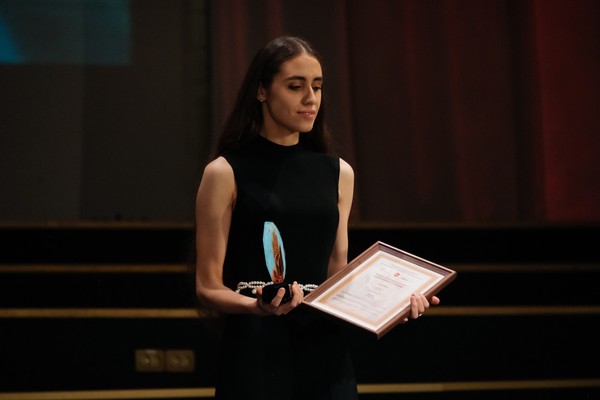 Рок-хиты на органе при свечах