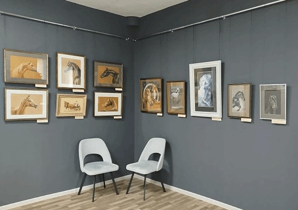 Персональная выставка Екатерины Стяжкиной «Не просто лошадь»