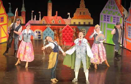 Огниво. Премьера