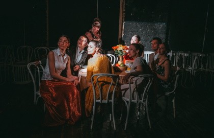 Бесконечный апрель