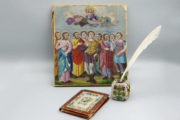 Выставка «Бисерные истории»