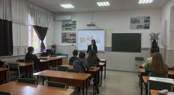 Круглый стол «Защитники Отечества пример патриотизма и мужества»