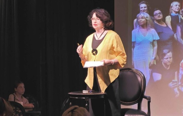 Проект «Гости АРТ Квеста»: театр как диалог — 18 февраля с Еленой Мамонтовой