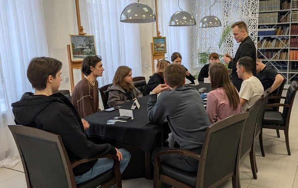 Фольклорные посиделки «Масленица сквозь века»