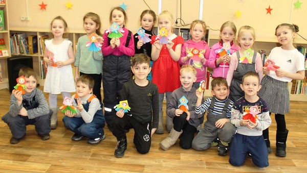 Познавательно–игровая программа «Как на масленой неделе...»