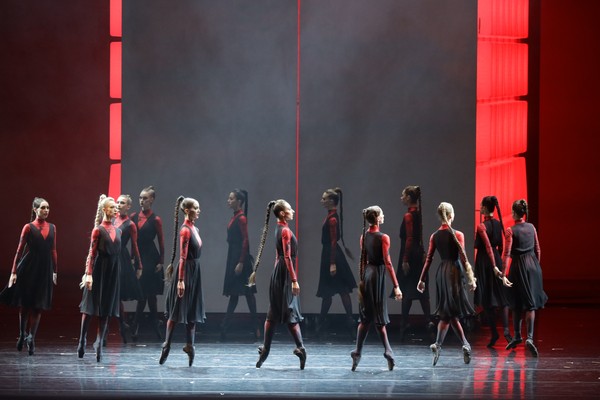 Двенадцать