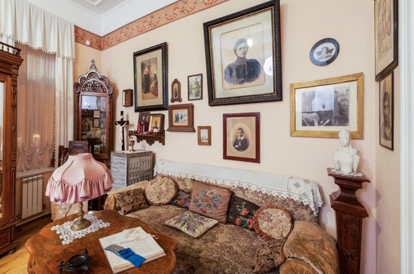 Сборная экскурсия по Дому-музею М. С. Щепкина и выставке «Мария Ермолова. Великая среди великих»