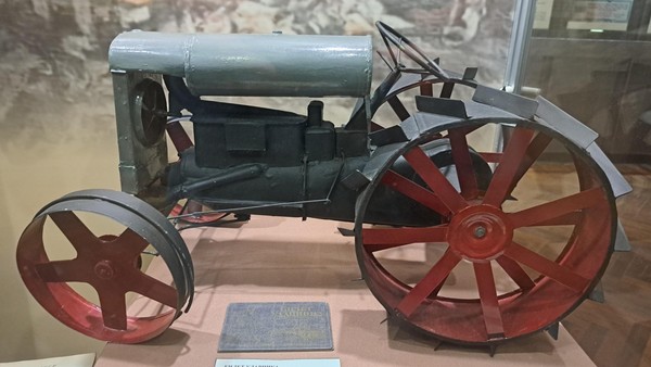 Беседа о предмете «Трактор «Фордзон-Путиловец»