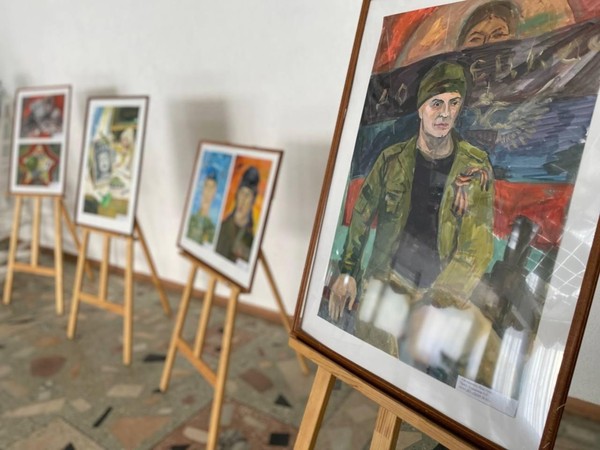 Творчество юных художников