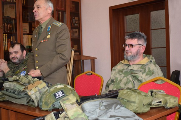 Встреча поколений «Учись у героев Отчизну беречь»