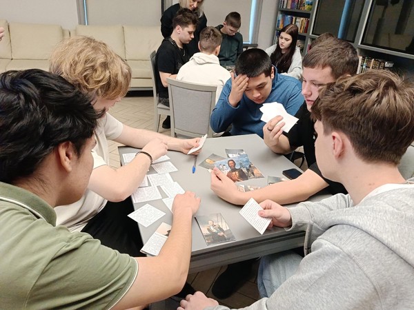 Квиз «Славной армии сыны»