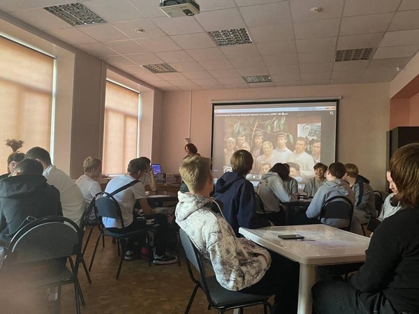 Литературная игра «12 стульев»