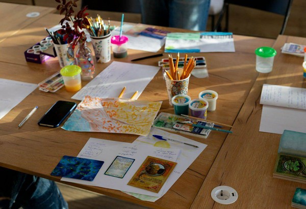 Путешествие в мир искусства через арт-терапию