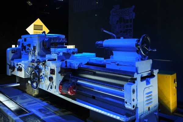 Экскурсия по выставке «Звуковой ландшафт. Новые симфонии»