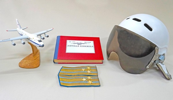 Музейная гостиная «Есть одна у летчика мечта – высота»