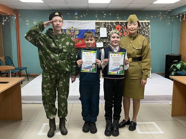 Патриотическая игровая программа «Буду Родине служить»