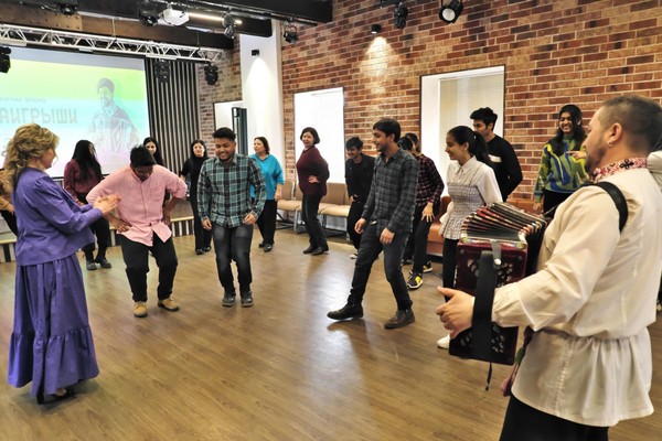 Программа «Масленичная вечерка»