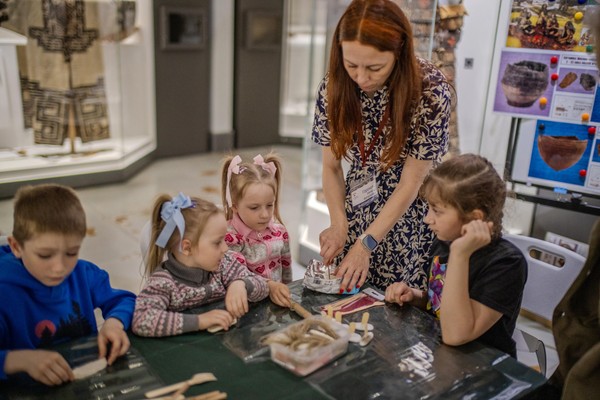 Интерактивно-тематическое занятие «Веселые матрешки»