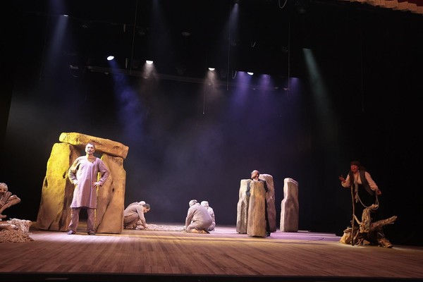 Прямой эфир «У. Закарьяева читает Сергея Орлова»