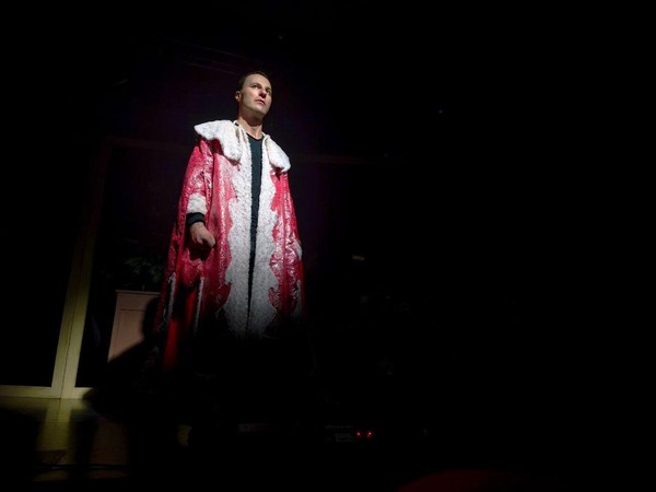 Спектакль «Просто жить»