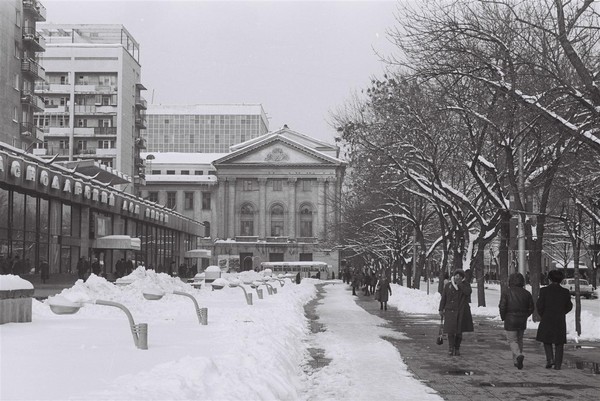 Выставка «Я + я. Из века в век»