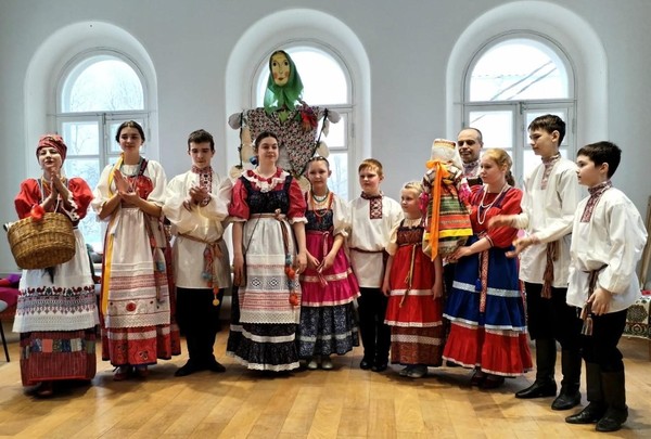 Выступление «Масленица–краса»