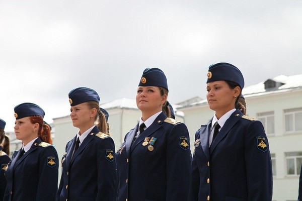 Тематическая беседа «1-й выпуск девушек-офицеров РГВВДКУ»