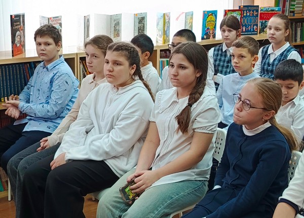 Патриотическая встреча «На страже мира и Отечества»