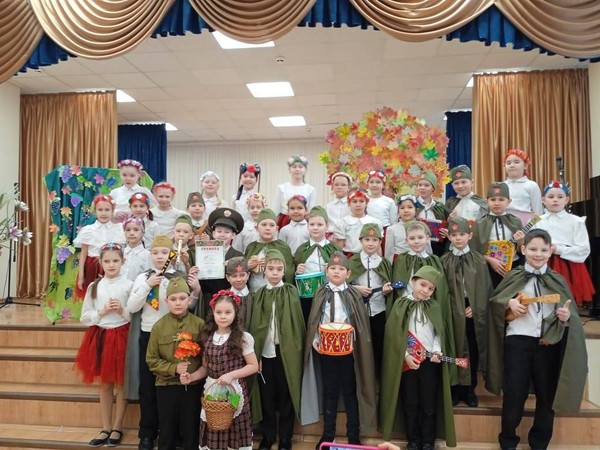 «Достойные потомки великой страны»