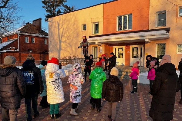 Традиционное празднование «Масленицы»