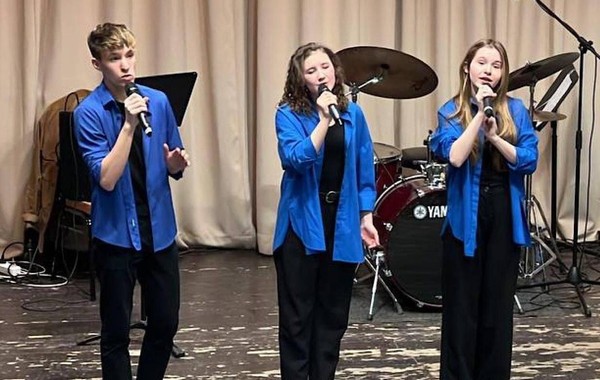 Концерт «По волнам нашей памяти…»