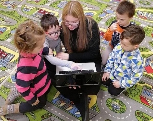 Громкие чтения «Вместе весело читать»