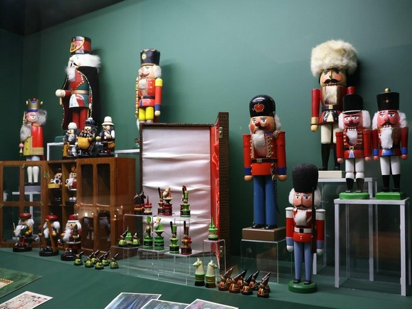 Программа «Щелкунчик – сюрприз»