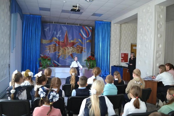 Прием заявок на конкурс чтецов «Родина! Отечество! Отчизна!»