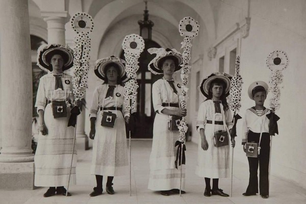 Музейное занятие «Благотворительность Романовых»