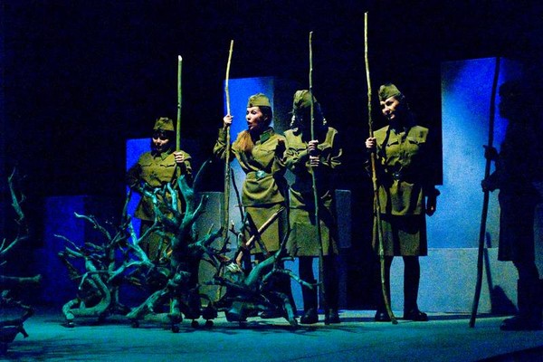 Спектакль «А зори здесь тихие»