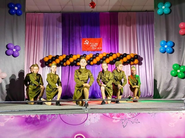 Концертная программа для военнослужащих «Защитники Отечества гордость России!»