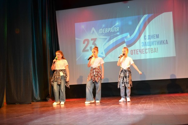 Концертная программа «Доблесть. Мужество. Честь»