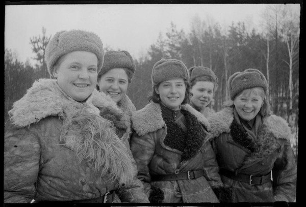 Тематический вечер «Есть такая профессия Родину защищать»