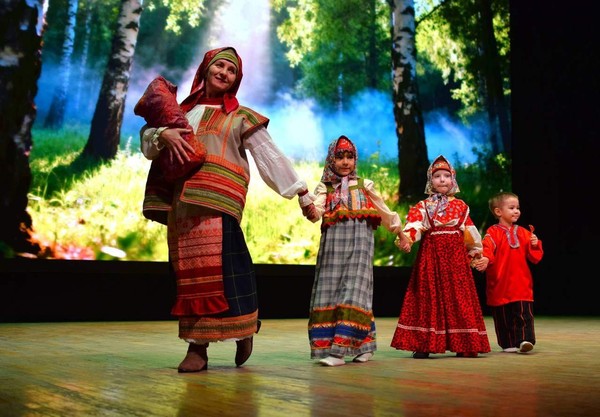 Концерт-спектакль «Сказ о добрых молодцах и волшебном роднике»