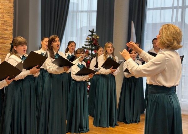 Концертная программа, приуроченная к празднованию Дня Защитника Отечества